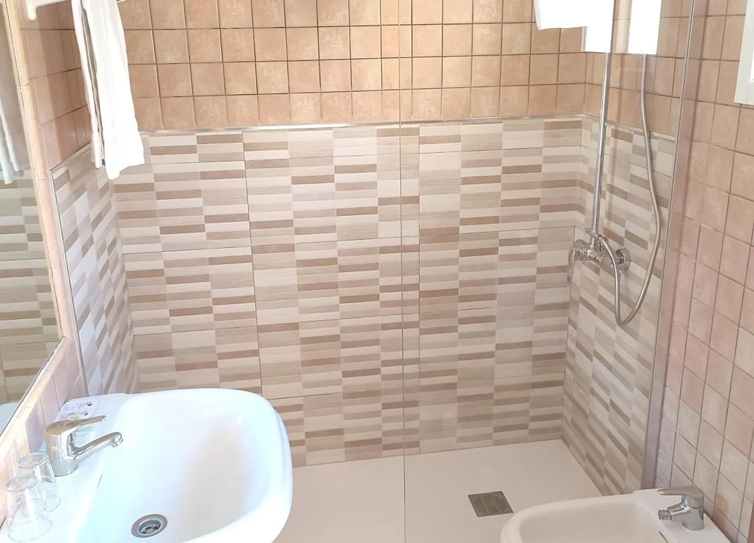 Affittacamere Hostal Alhaja Playa El Puerto de Santa María