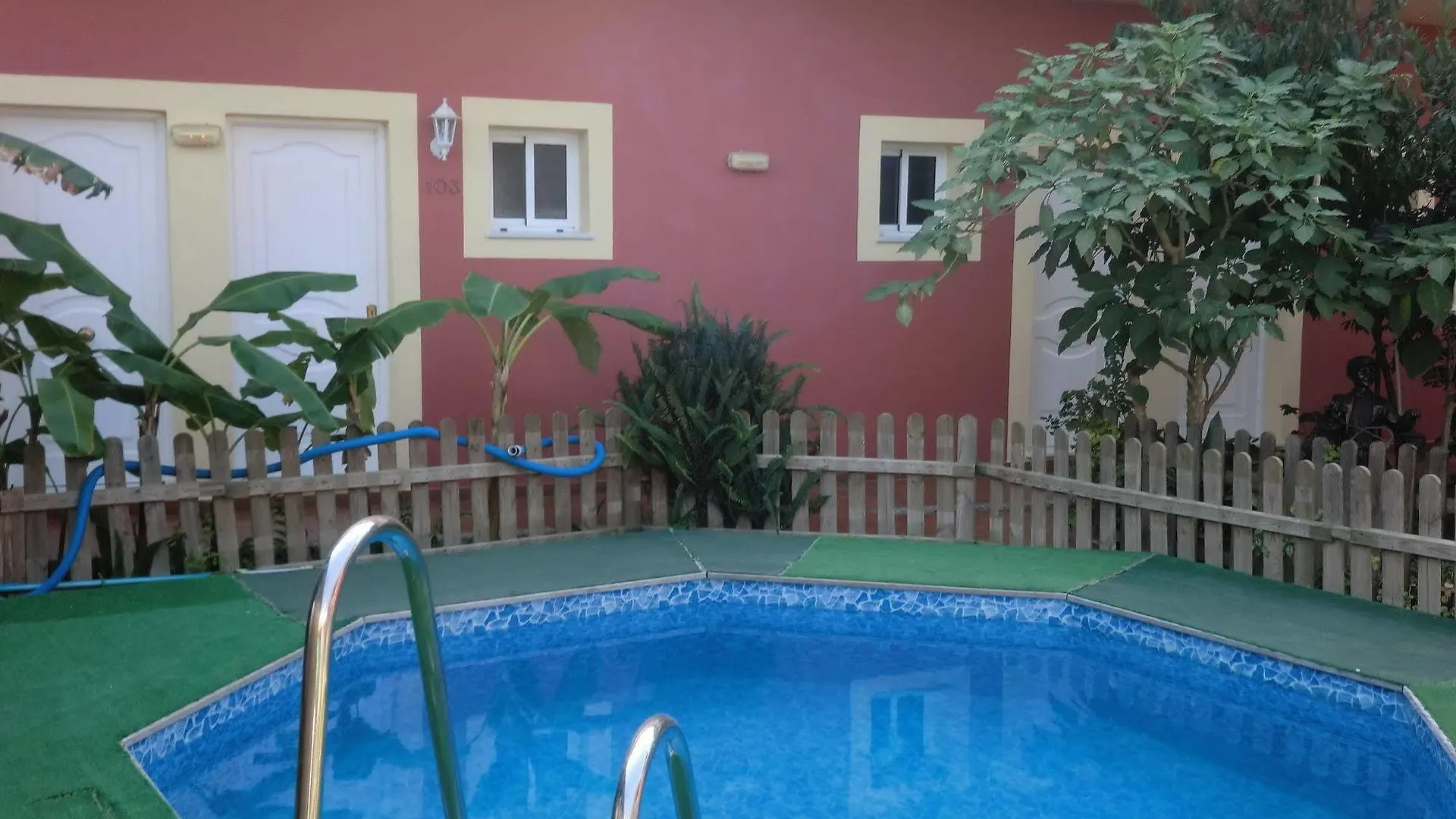 Guest house Hostal Alhaja Playa El Puerto de Santa Maria