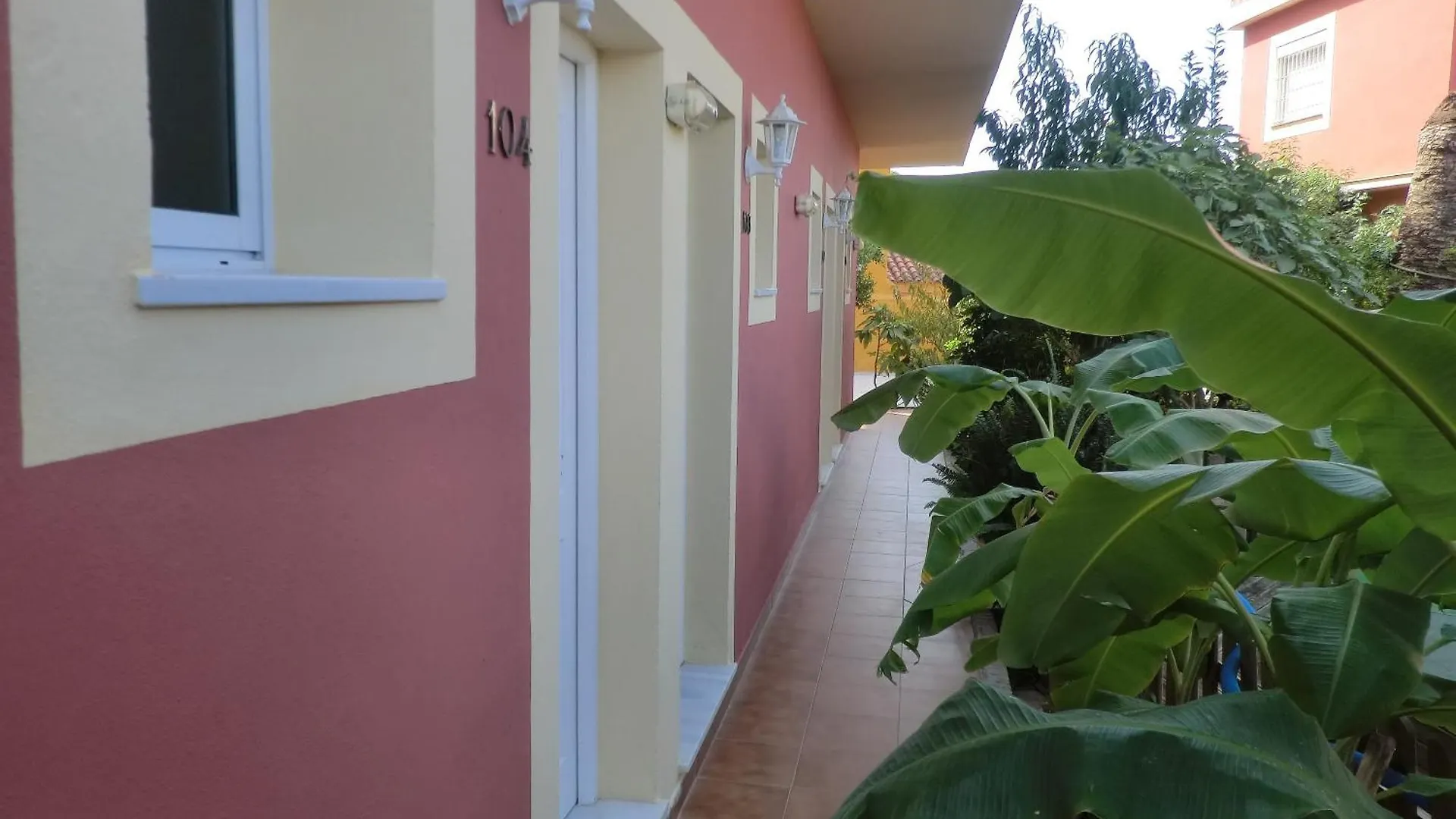 Hostal Alhaja Playa El Puerto de Santa Maria 2*,  Spain