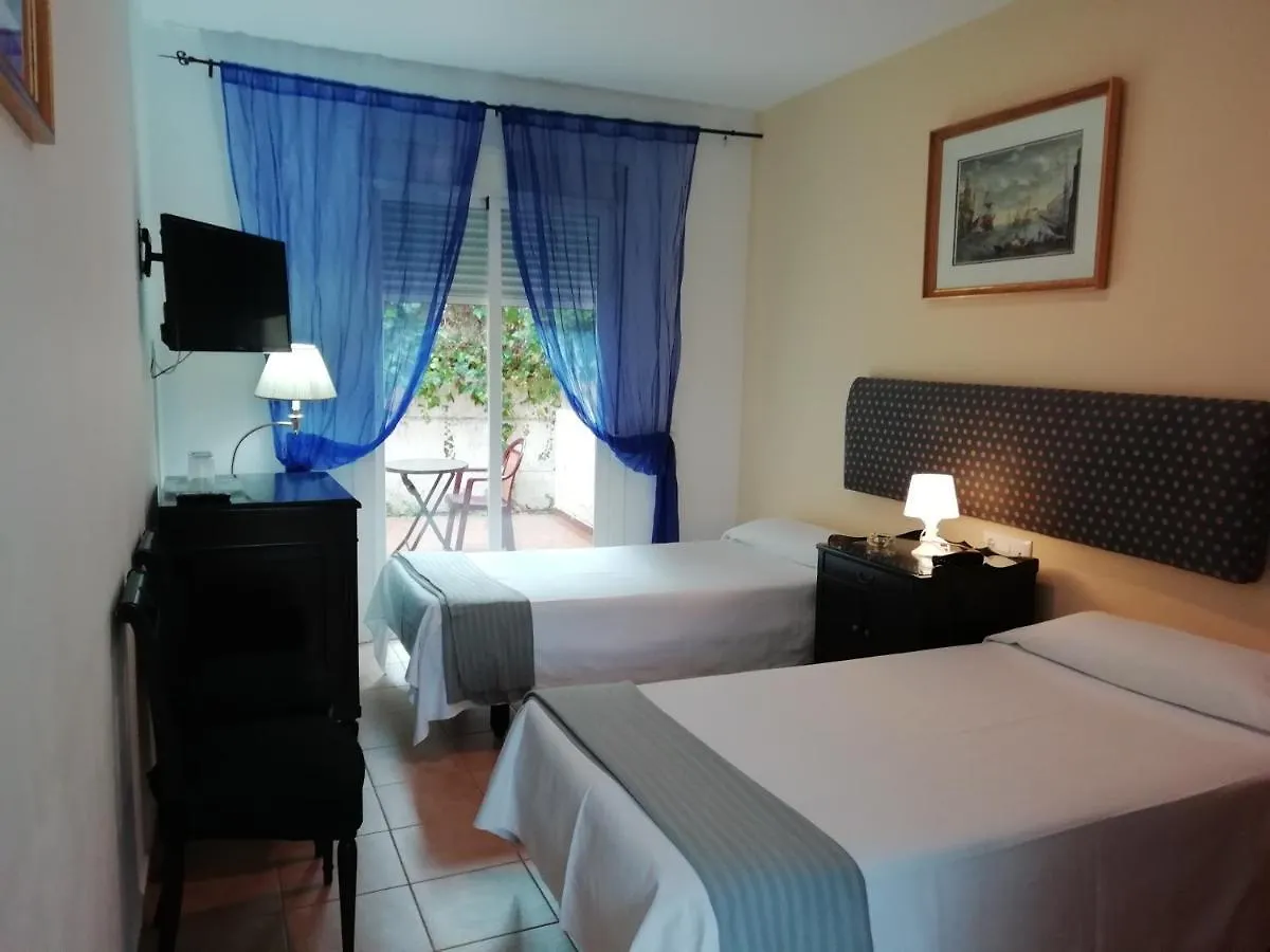 Hostal Alhaja Playa contacts